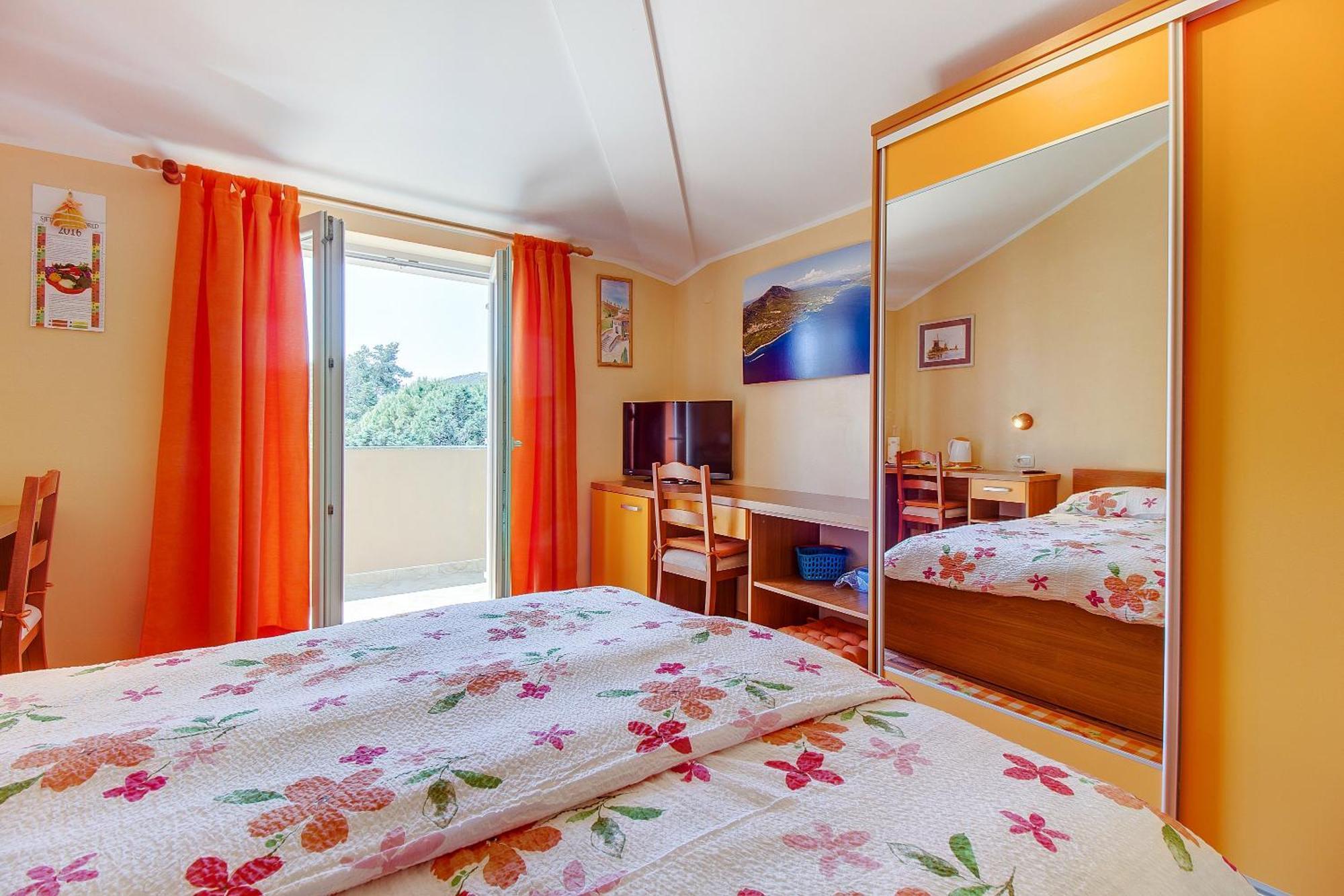Apartments And Rooms By The Sea Nerezine, Losinj - 11815 Cameră foto
