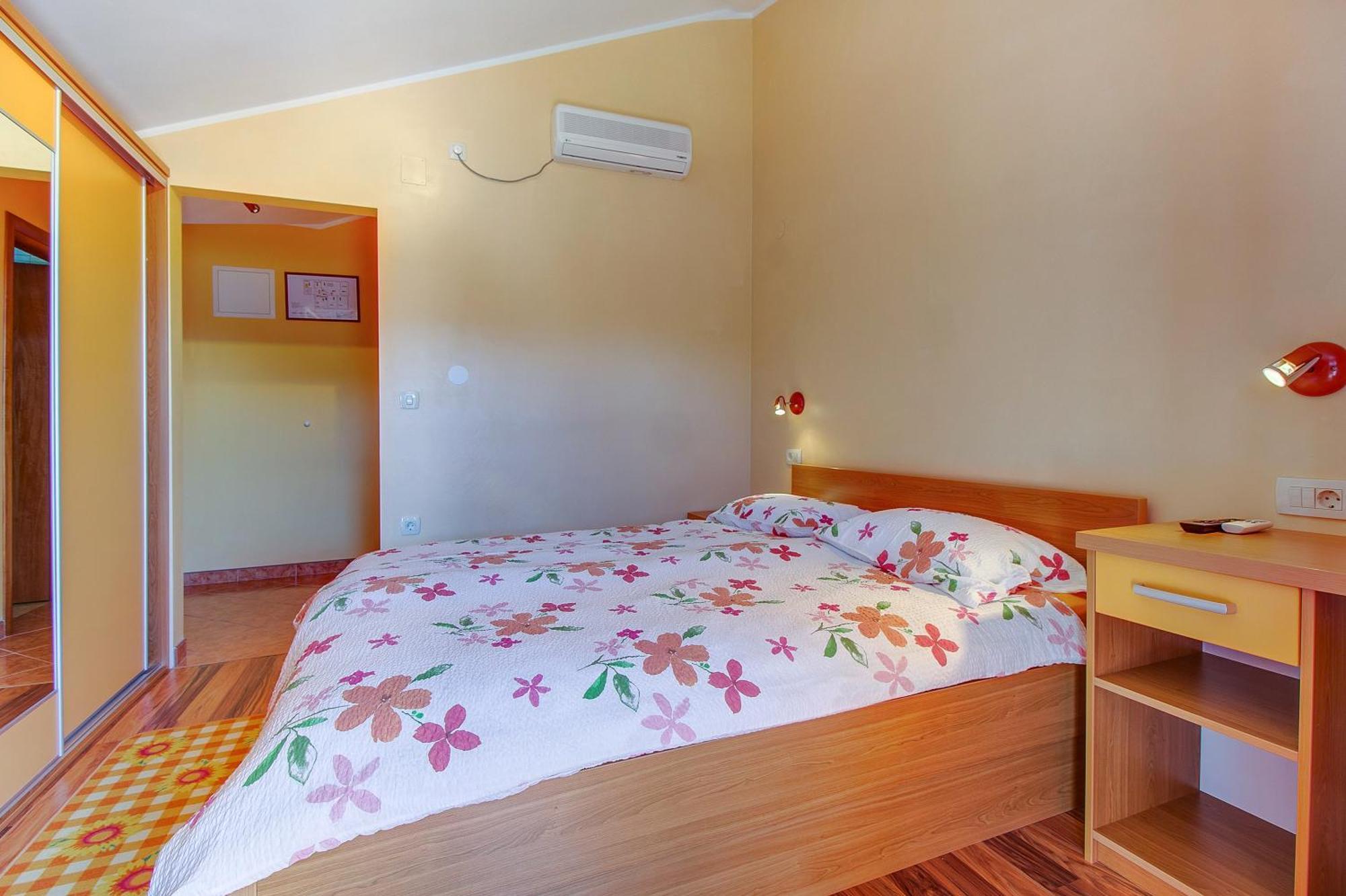Apartments And Rooms By The Sea Nerezine, Losinj - 11815 Cameră foto
